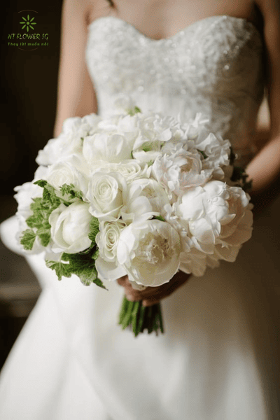 5 Mẫu Hoa Cưới Cho Cô Dâu Thanh Lịch